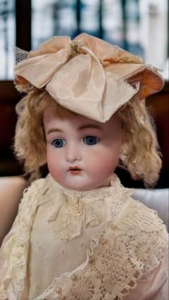 アンティーク ビスクドール S&H K*R 大きな子*** - メルカリ