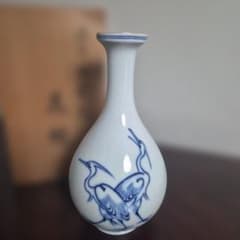 十四代辻常陸】を 宮内庁御用達窯 染付三鷺文 花瓶 未使用 - メルカリ
