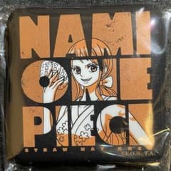 ワンピース onepiece メタリック缶バッジ ナミ ワノ国 スクエア - メルカリ