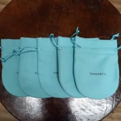 極美品☆ティファニー保存袋 5枚 11cm×9cm - メルカリ