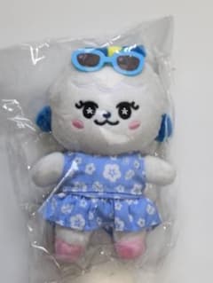 NiziU Nizoo リオ リヨ ぬいぐるみ | Shop at Mercari from Japan! | Buyee