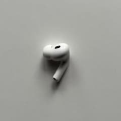 Apple AirPods Pro 2世代 片耳 A3048 右耳 USB-C - メルカリ