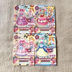 アイカツカード エンジェリーシュガー ワンピ4枚セット 星宮いちご