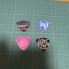 2026年最新】布袋寅泰 ピックの人気アイテム - メルカリ