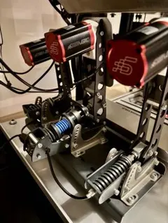 ⭕️HEUSINKVELD Sim Pedal Sprint用振動モーターマウント - メルカリ