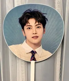 2026年最新】メテュ うちわの人気アイテム - メルカリ