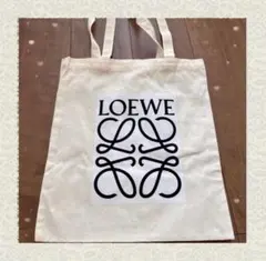 2026年最新】ロエベポスターの人気アイテム - メルカリ