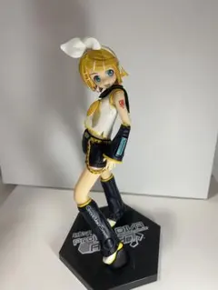2026年最新】鏡音リン プレミアムフィギュアの人気アイテム - メルカリ