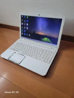 東芝 PT55FWE-SNJKBリュクスホワイト Win11 2021キー付