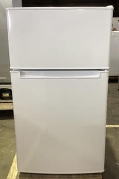 や*ま様 (HURRY 本日の廃棄 )ホワイト 2ドア冷蔵庫 冷凍室下部