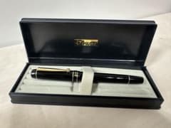 新品未使用廃盤品）パイロット ルシーナ3点セット ブラック軸細字F