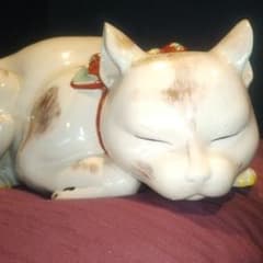 海を渡り、米国で百年以上眠り続けた猫！明治後期 眠り猫ねこ 招き猫