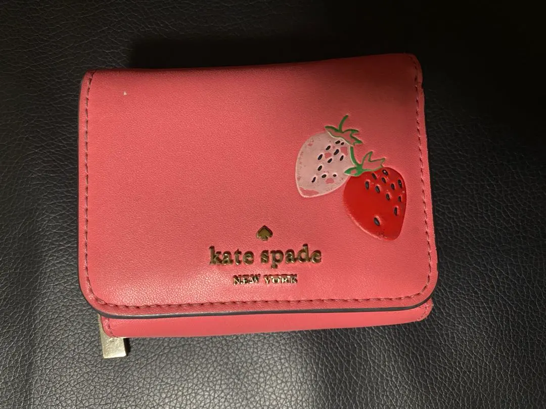 2025年最新】Kate spade 財布 いちごの人気アイテム - メルカリ