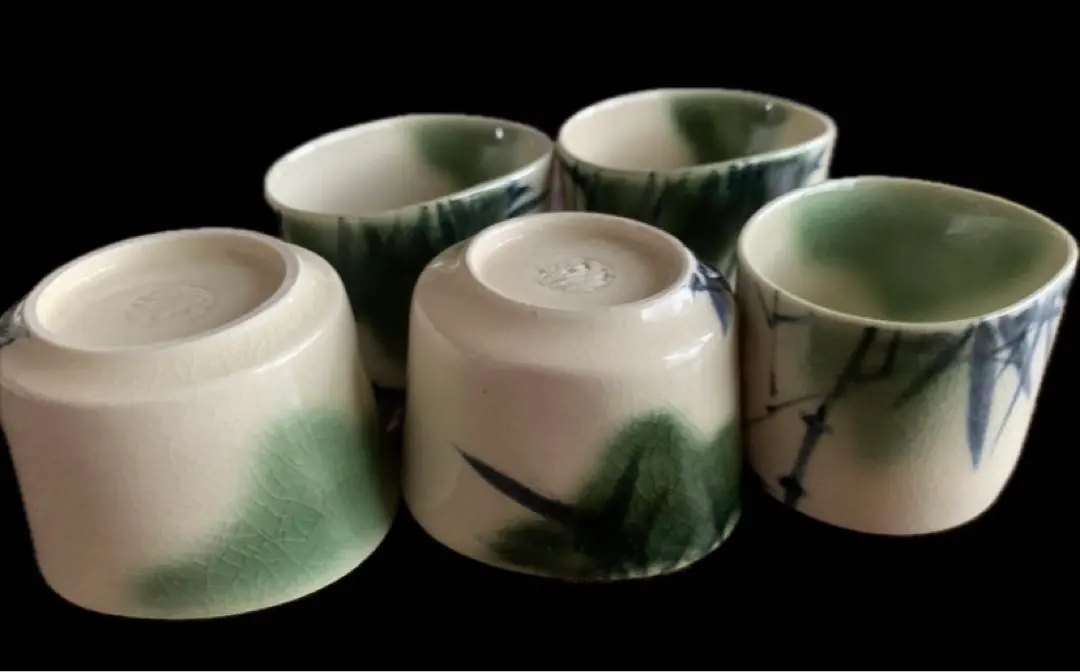 B165b 伊東陶山造「白瓷唐華文 花瓶」共箱京都尊式華道具茶道具