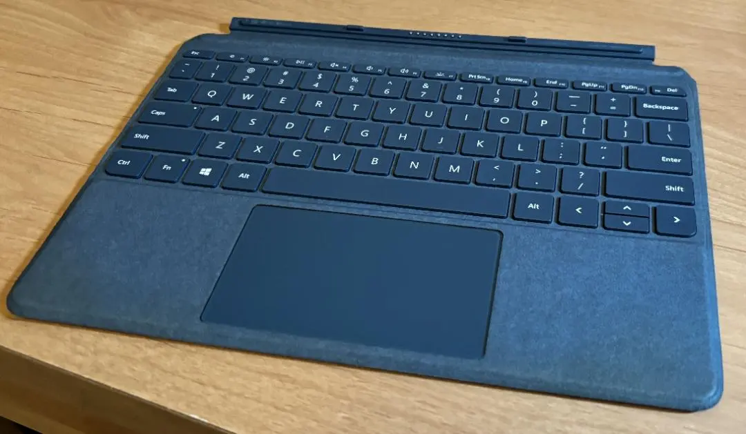 Surface Go 8GB/128GB タイプカバー オフィス 電池良好92%