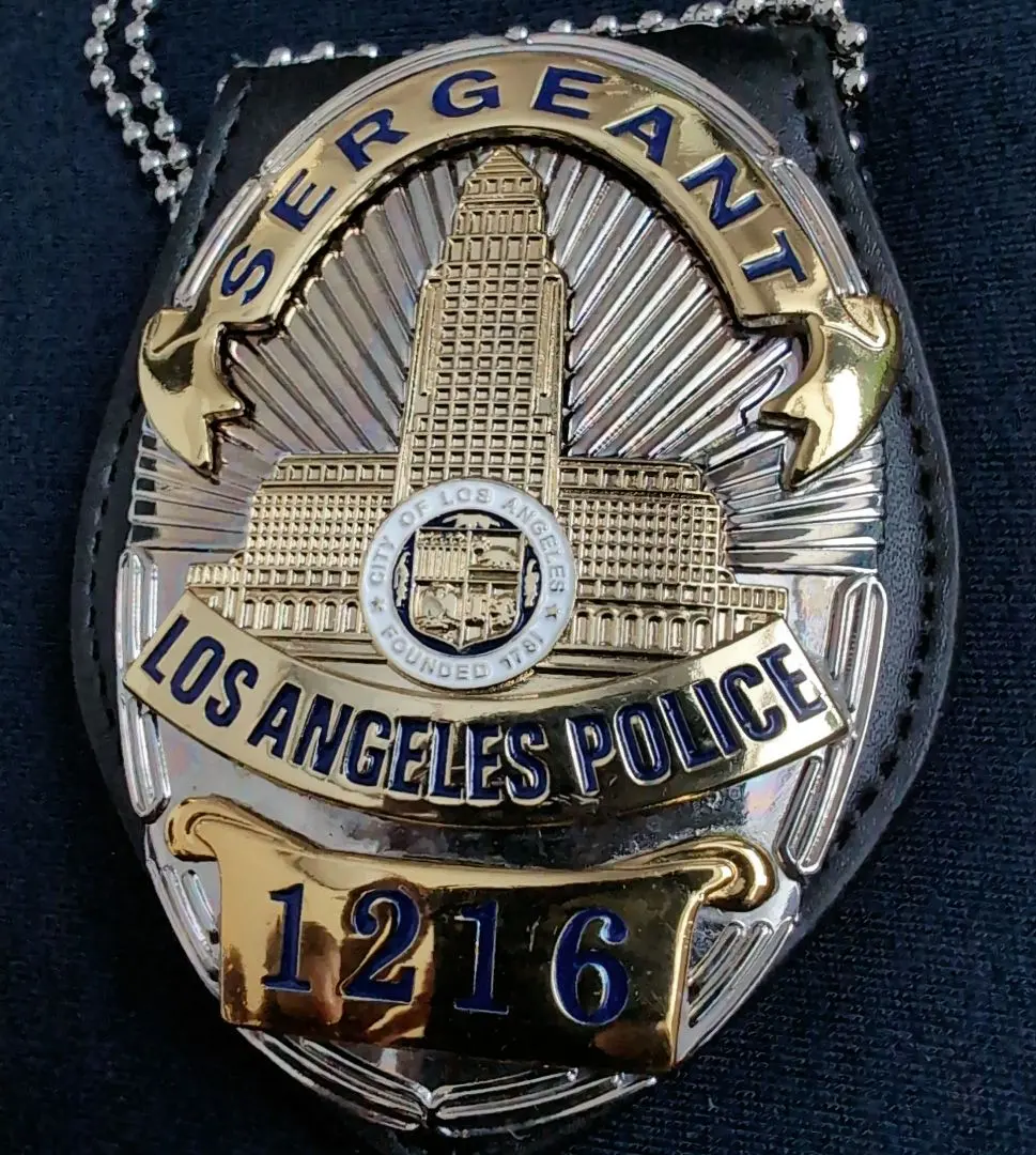 ロス市警バッジ Lieutenant Detective #2○○○（4桁）