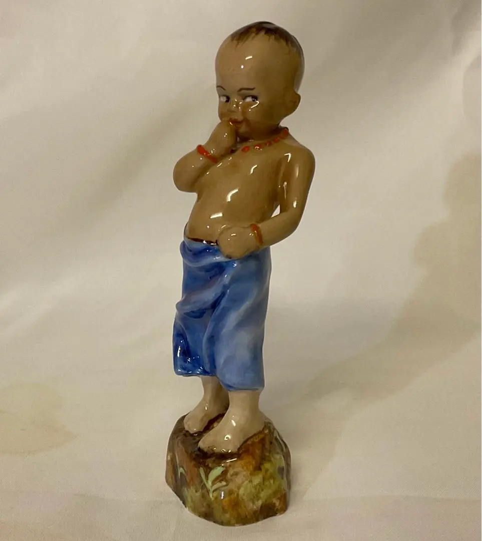 2026年最新】ロイヤルウースター フィギュリンの人気アイテム - メルカリ