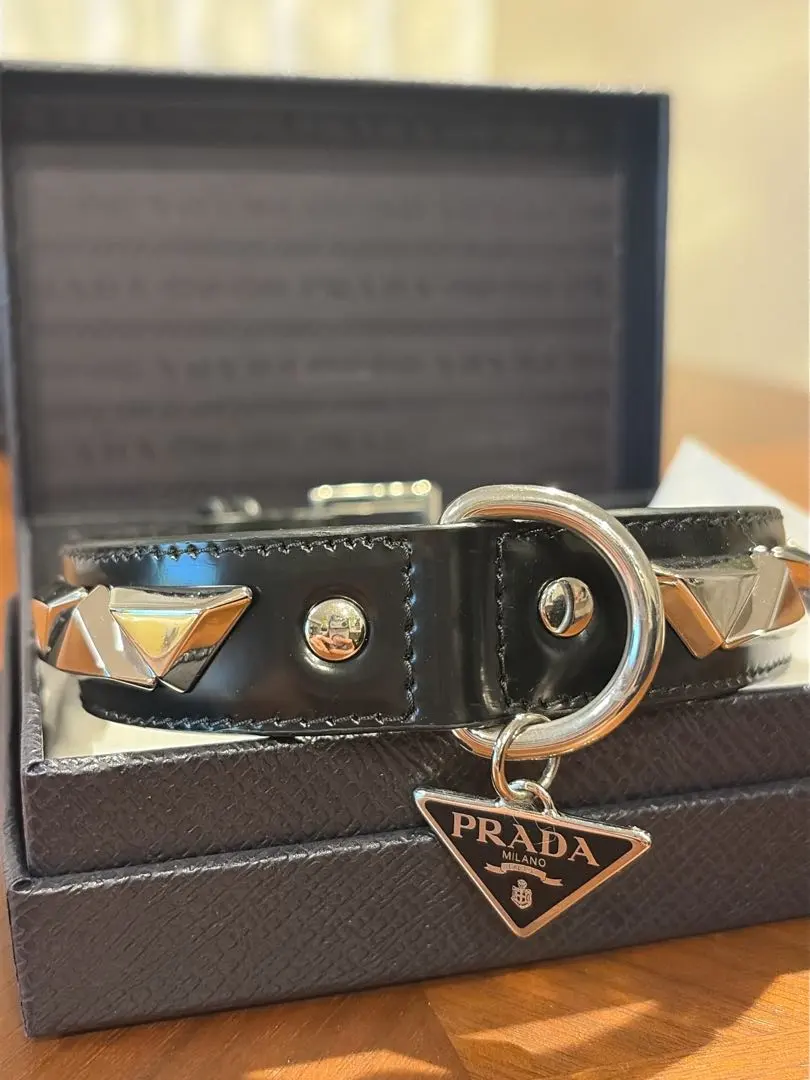 2026年最新】PRADA ペット用品の人気アイテム - メルカリ