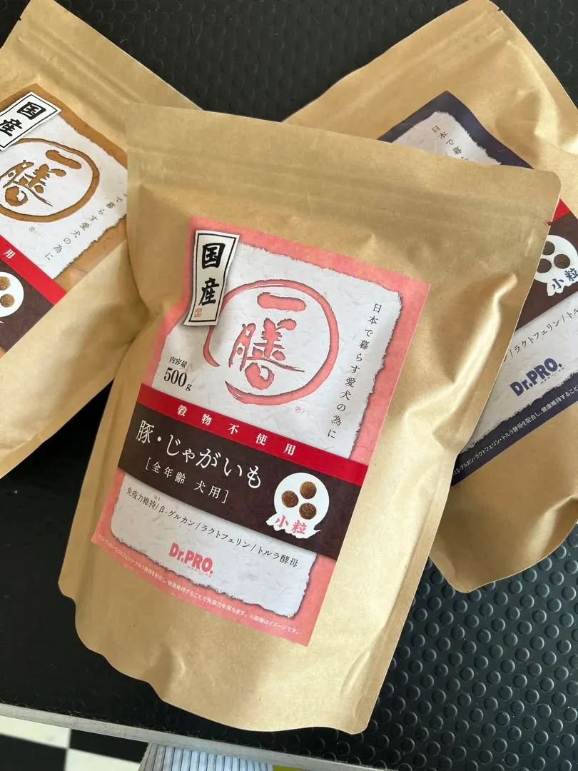 ゆ*ま様 Dr.PRO 一膳 鶏 豚 魚ドライフード3種セット 2kg×3