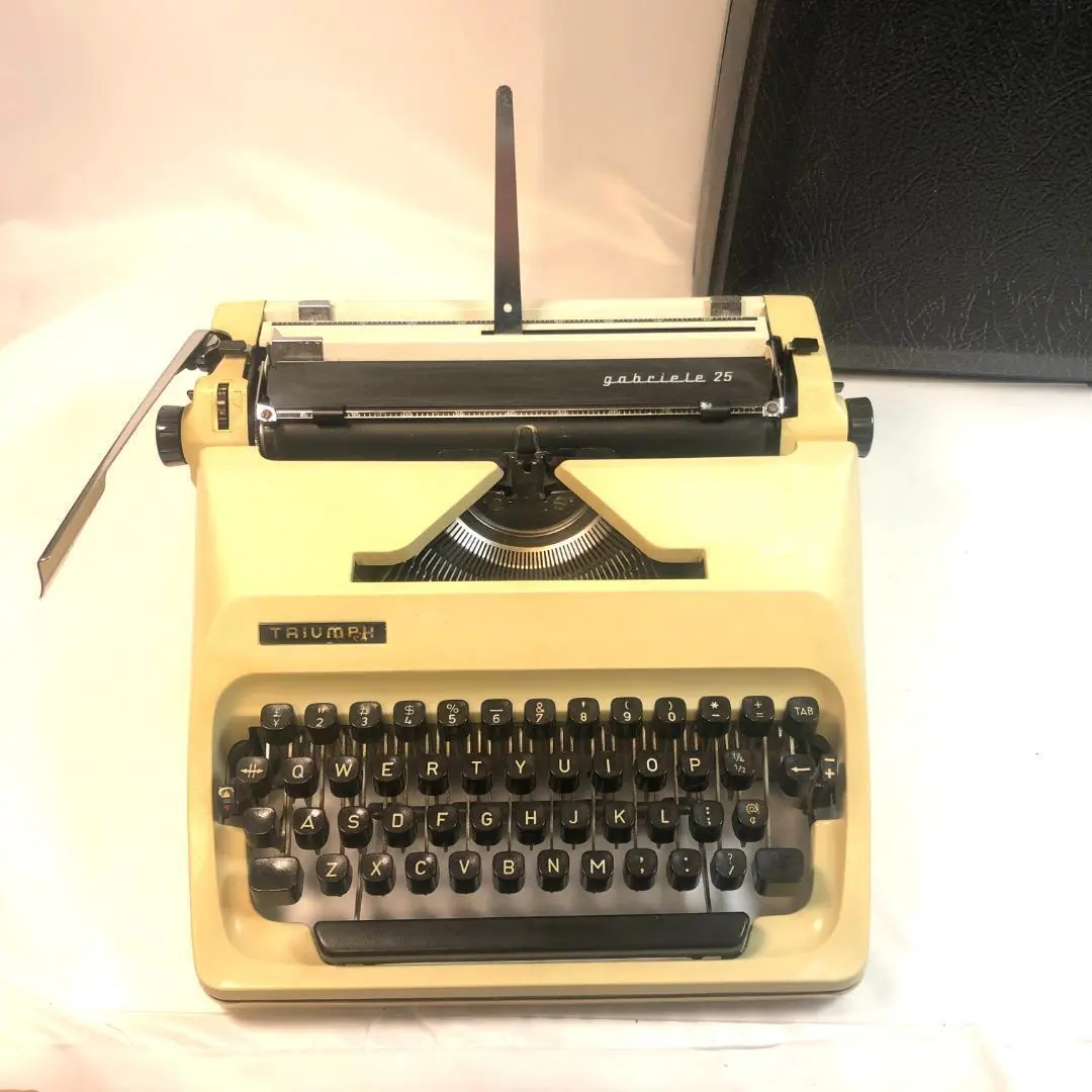 2026年最新】タイプライター triumphの人気アイテム - メルカリ