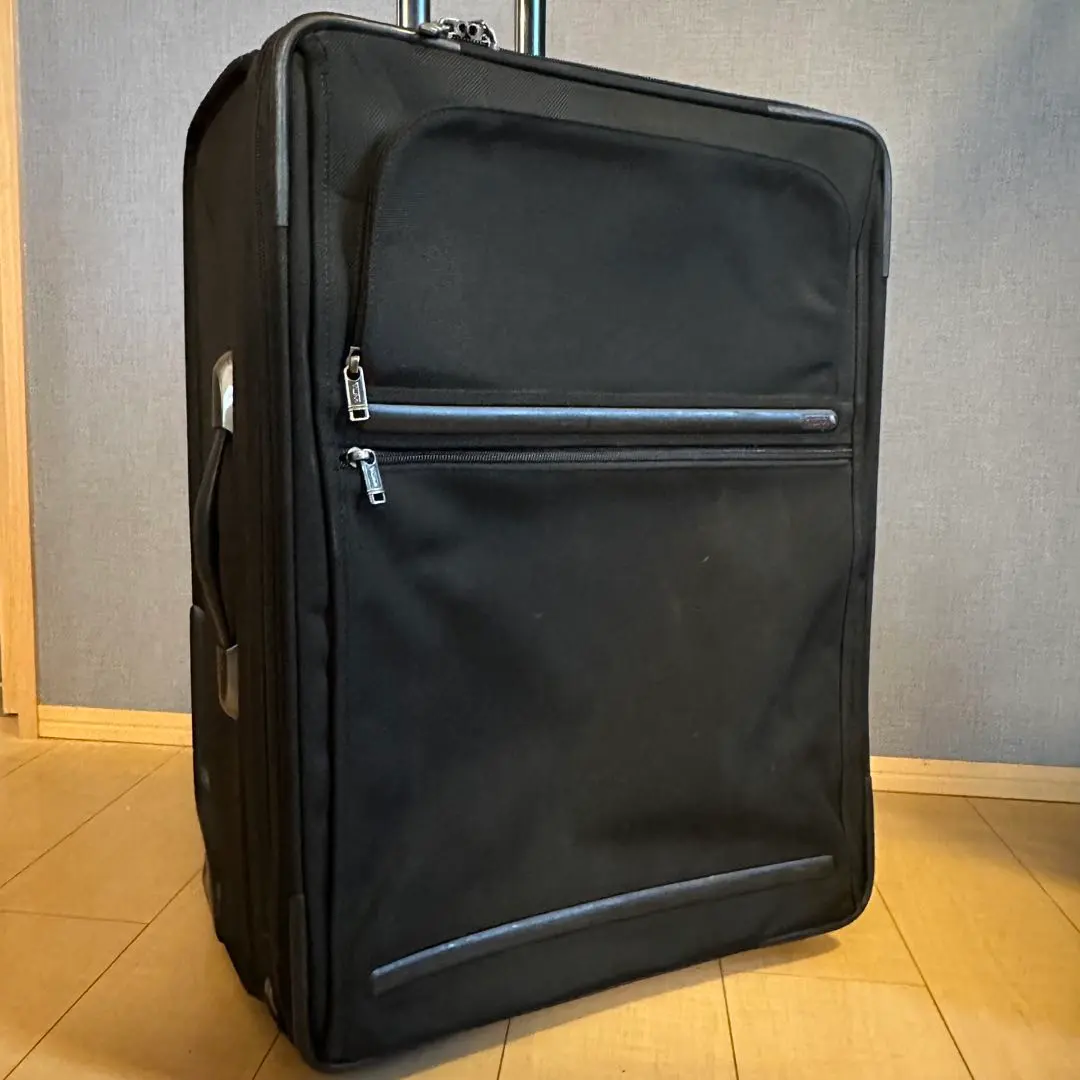 大注目】TUMI トラベルキャリーバッグ スーツケース 22922D4 黒