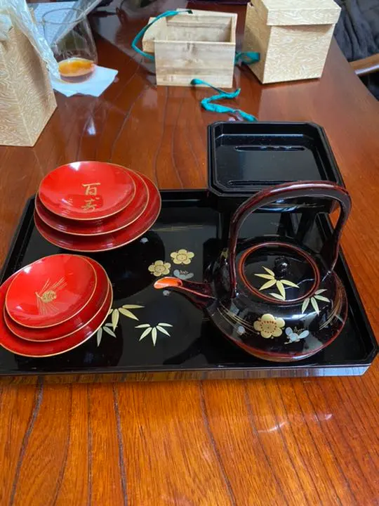 黒江屋日本橋漆器 椀 金色装飾 赤