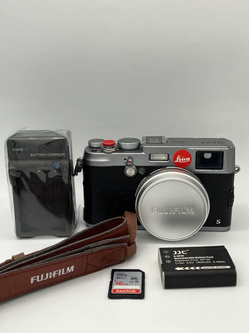 富士フイルム X100 | Shop at Mercari from Japan! | Buyee 【美品