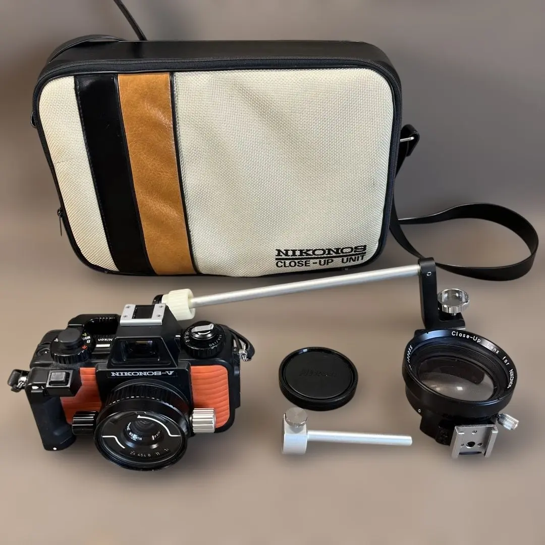 ニコノスV、15ミリレンズ、光学ファインダー