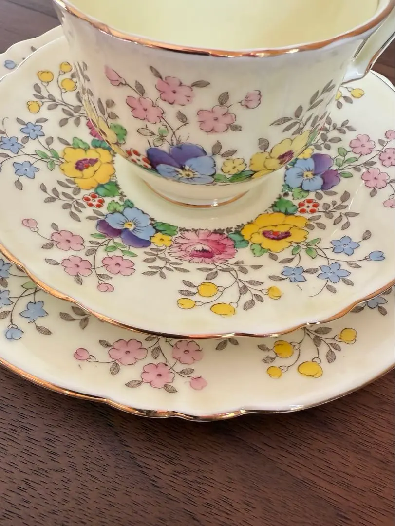 2026年最新】クラウンスタッフォードシャーの人気アイテム - メルカリ