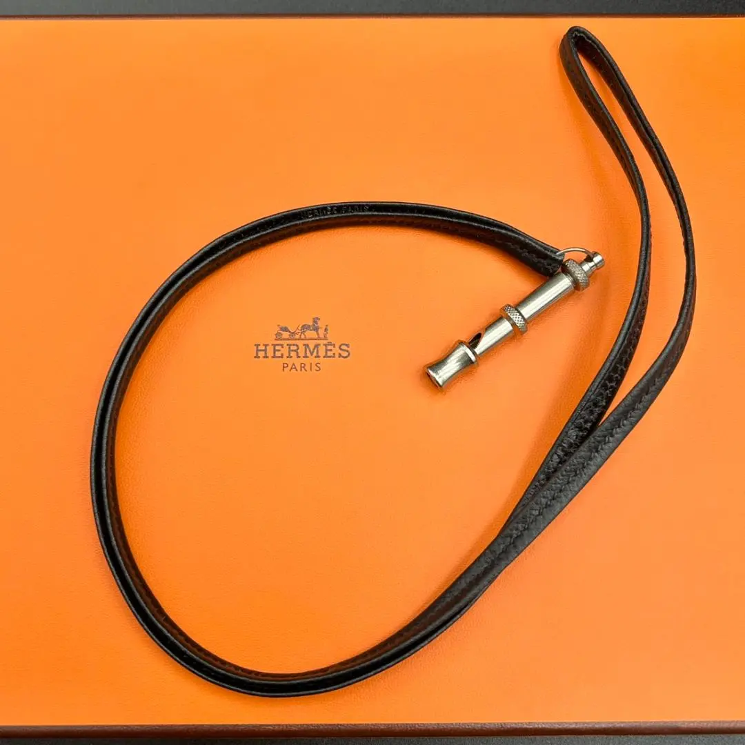 2026年最新】hermes エルメス ホイッスルの人気アイテム - メルカリ