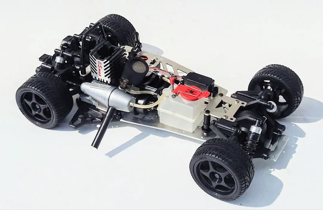 Kyosho◇D2 AMGメルセデスCLK◇スーパーテンGP-FW04エンジン車