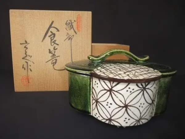 2026年最新】織部 茶碗 六兵衛の人気アイテム - メルカリ