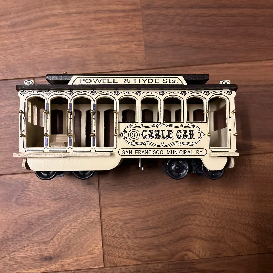 サンフランシスコ ケーブルカー 陶器 回転オルゴール 2025年最新