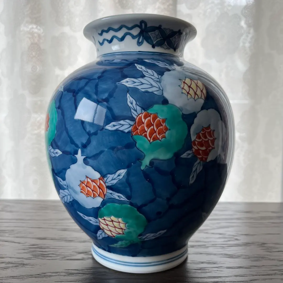 ☆鍋島焼 和泉作 花瓶 若牡丹 丸型 6寸 共箱☆