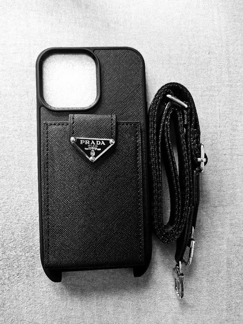2026年最新】prada iphone14pro maxの人気アイテム - メルカリ
