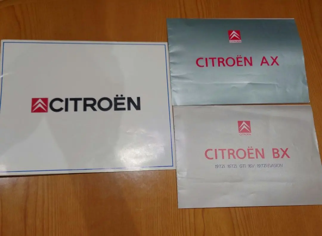 CITROËNxSEIBU限定ノベルティーオリジナルボックス付＆ペーパーウエイト