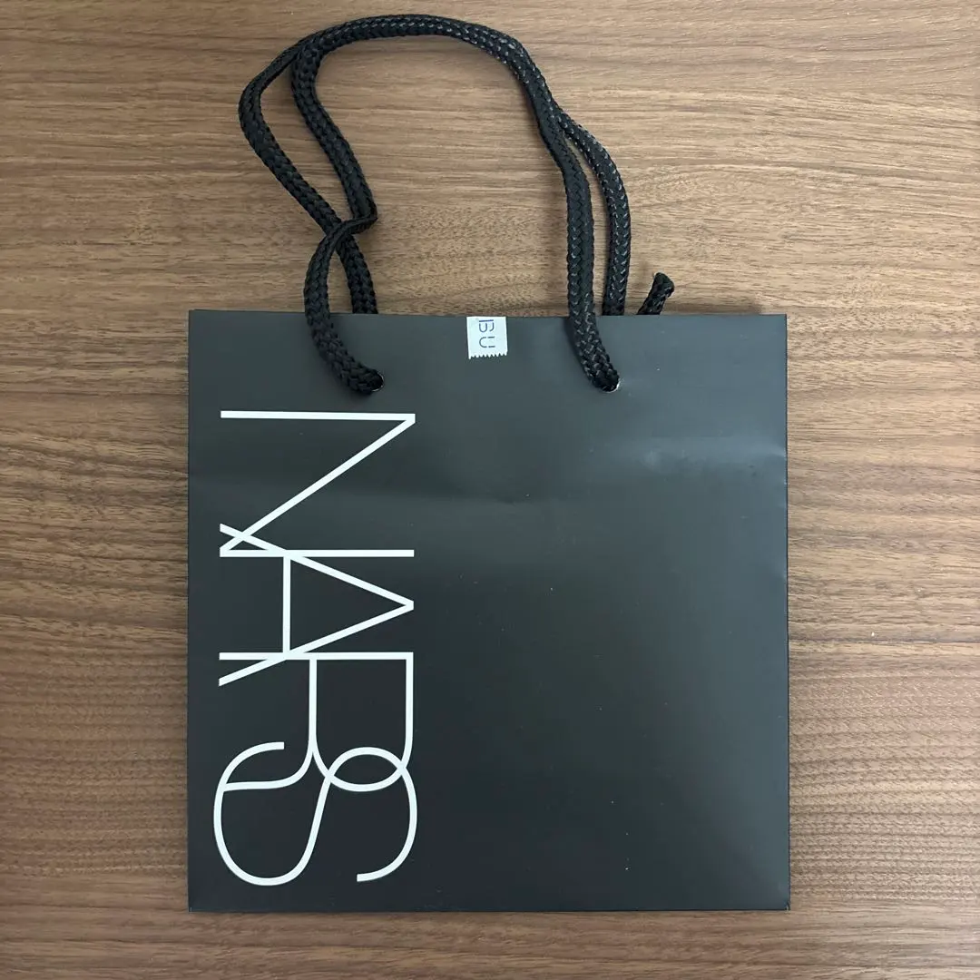 m52810999490_1.jpg?1765419133