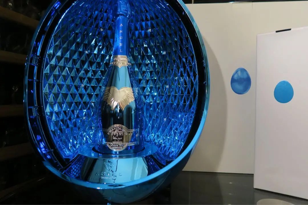 エンジェル エッグ シャンパン 空瓶 リモコン付 青 ブルー 卵 単三電池