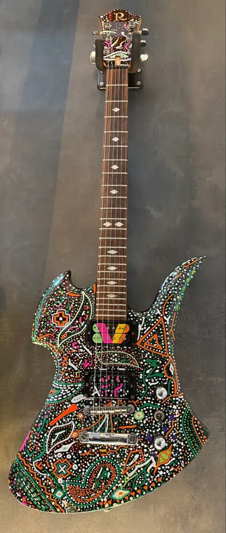 HIDEモデル FERNANDES MG-100X アメーバペイズリーペイント