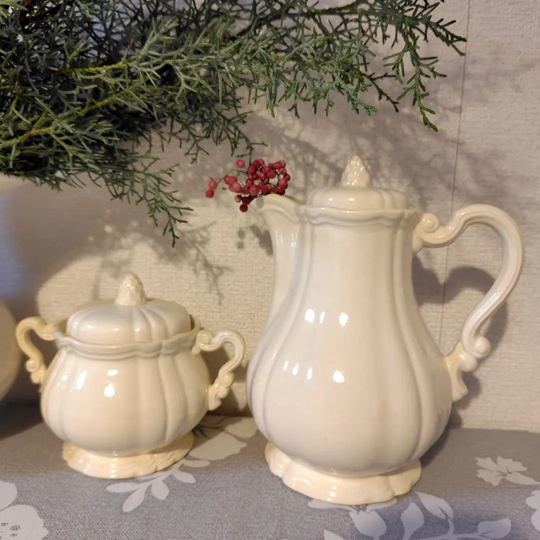 2026年最新】サルグミンヌ 花リム ポットの人気アイテム - メルカリ