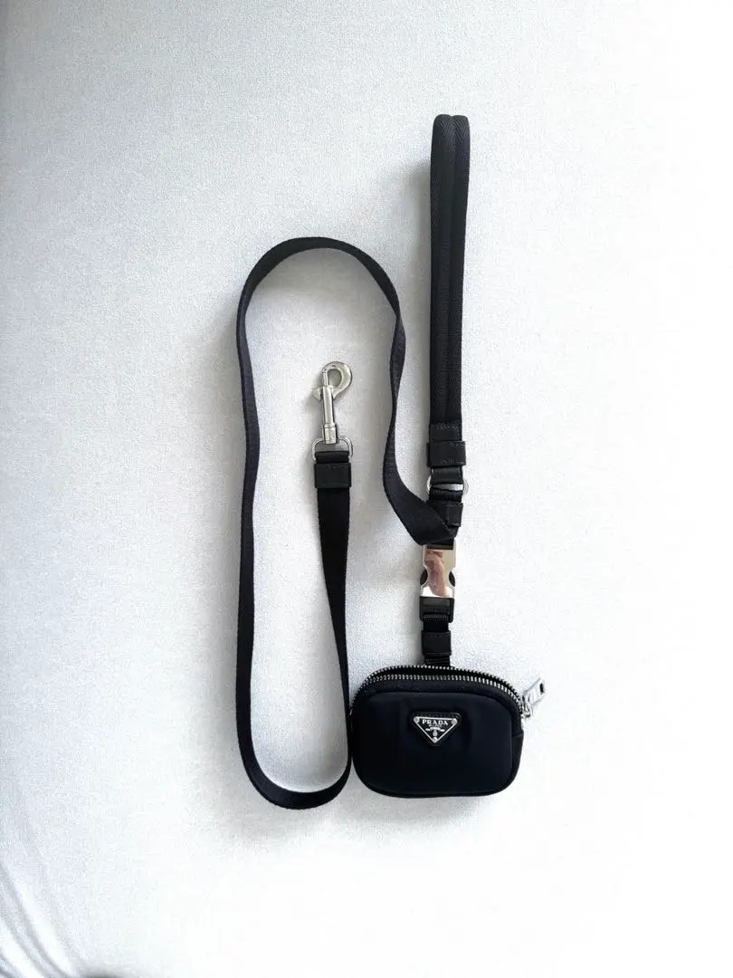 2026年最新】PRADA 首輪・ハーネス・リードの人気アイテム - メルカリ