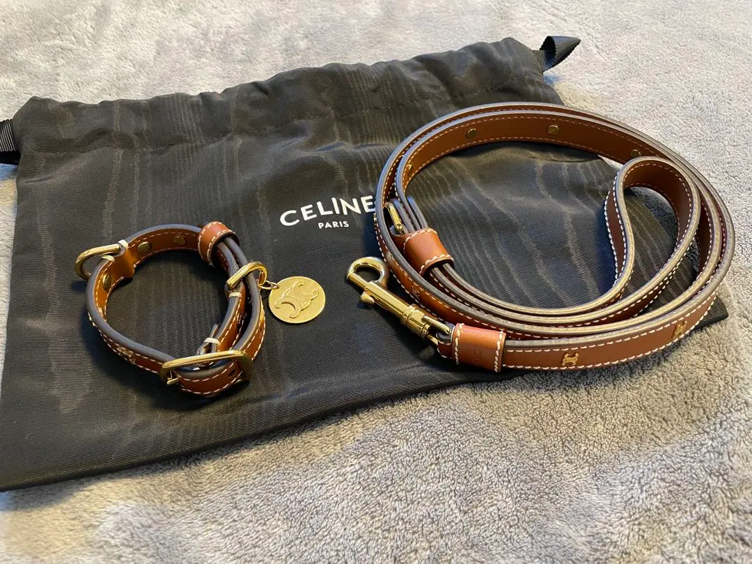 2026年最新】CELINE 首輪・ハーネス・リードの人気アイテム - メルカリ