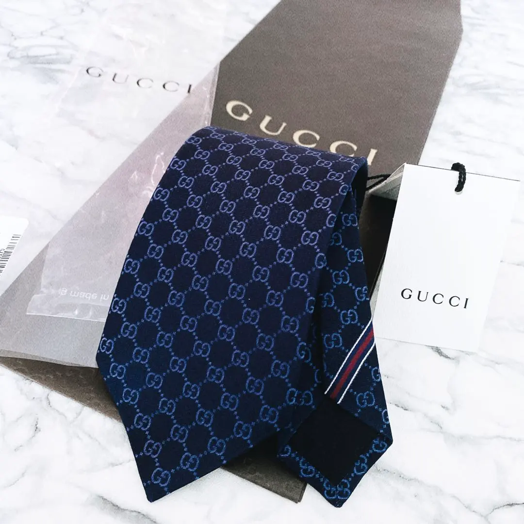 GUCCI グッチ ネクタイケースモノグラム