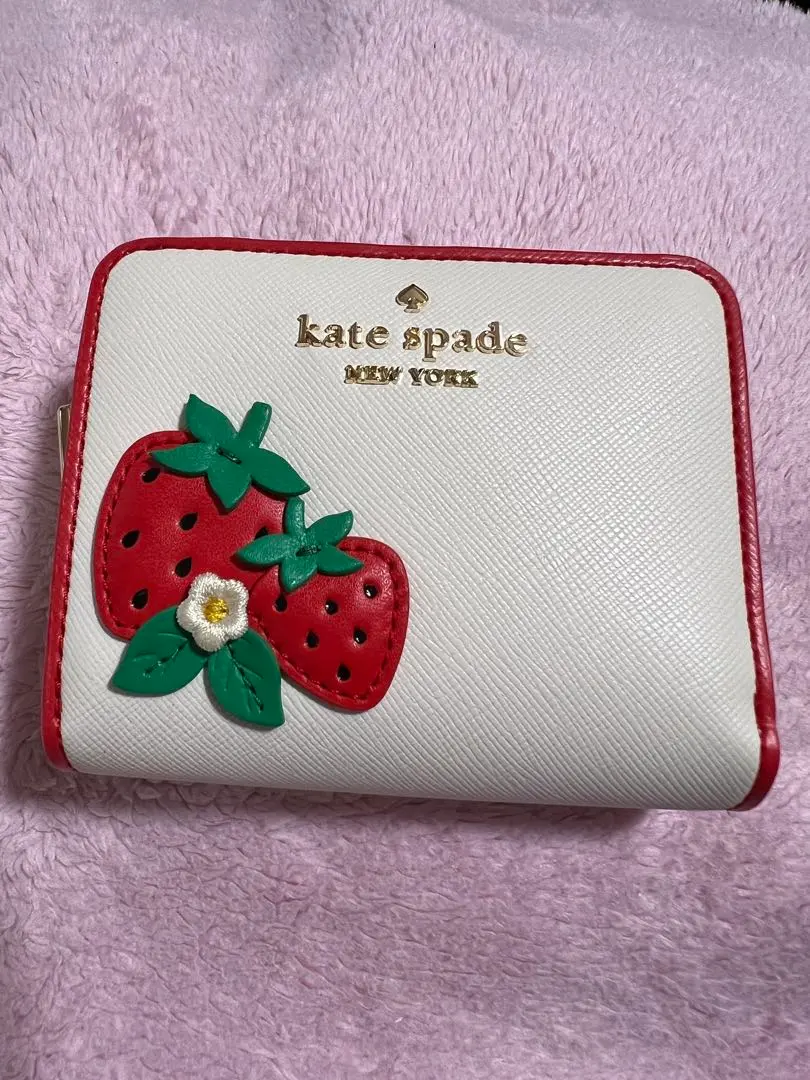 2025年最新】Kate spade 財布 いちごの人気アイテム - メルカリ
