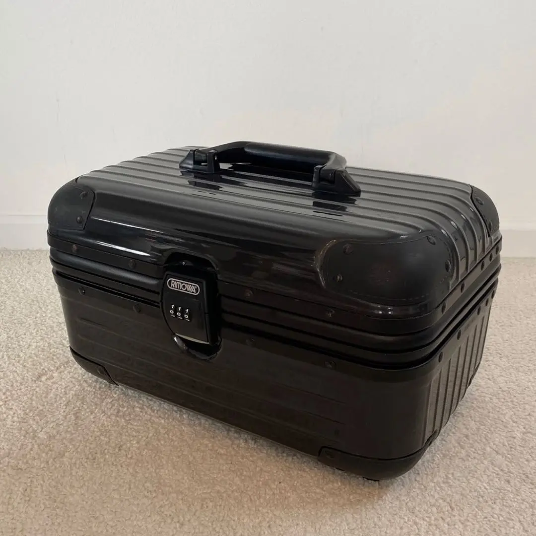 2026年最新】RIMOWA SAMBAの人気アイテム - メルカリ