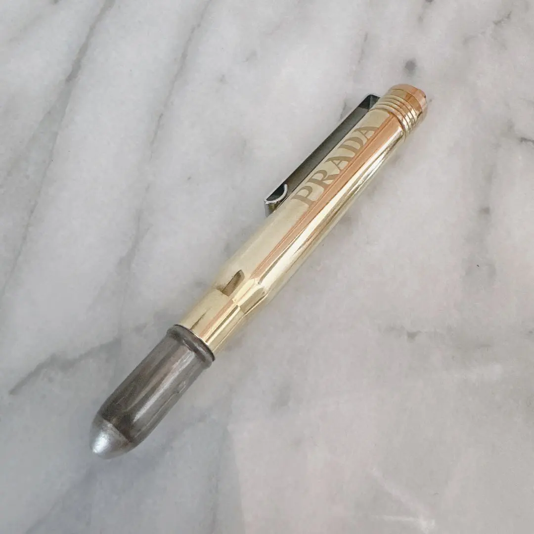 2026年最新】トラベラーズノート プラダの人気アイテム - メルカリ