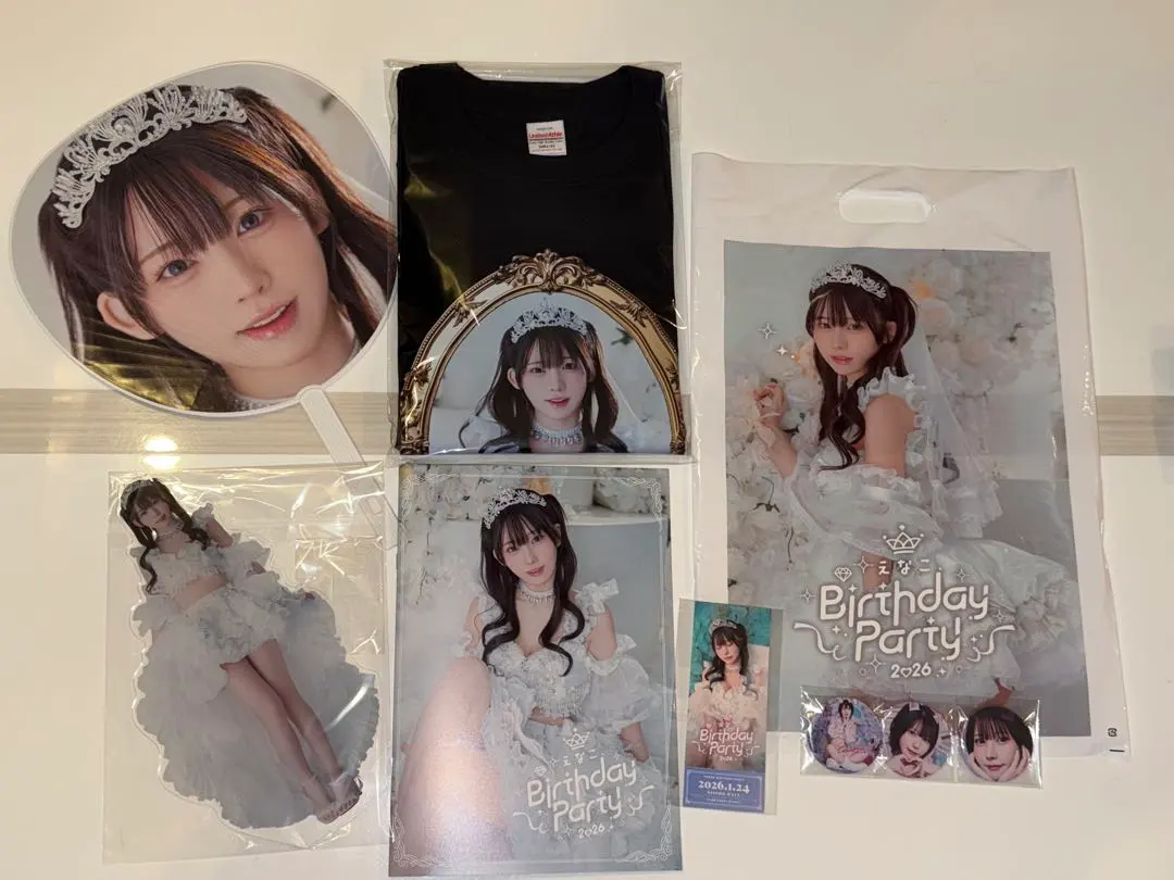 2026年最新】えなこ バースデーの人気アイテム - メルカリ