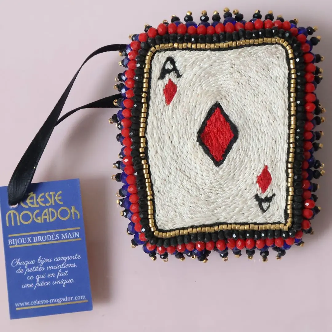 新品未使用 celeste mogador ティーストランプ刺繍ブローチ