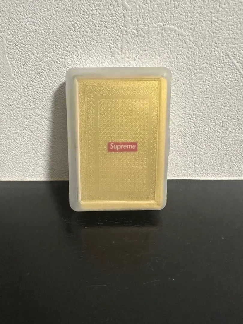 2026年最新】supreme トランプ 金の人気アイテム - メルカリ