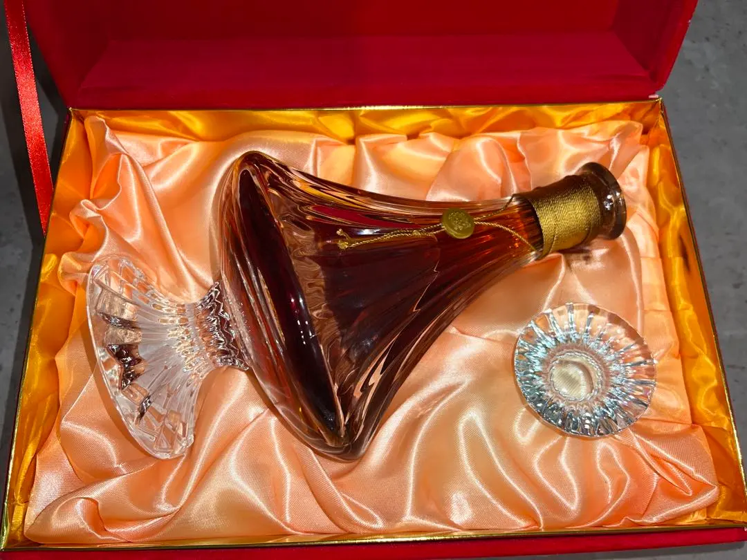 クリスタルデキャンタ トラディション スタイル ファンシー ピンク 未